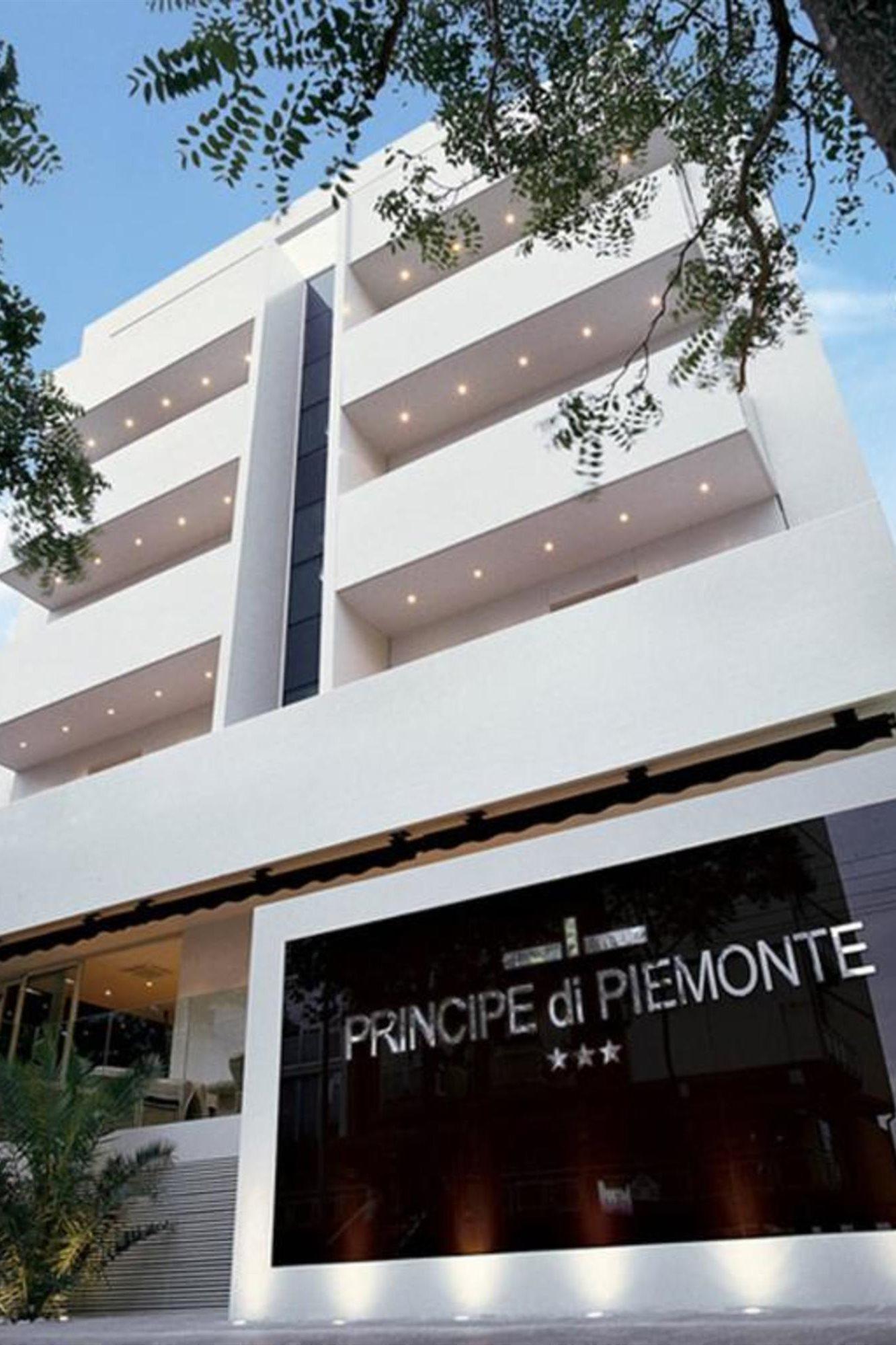Hotel Principe Di Piemonte Rimini Buitenkant foto